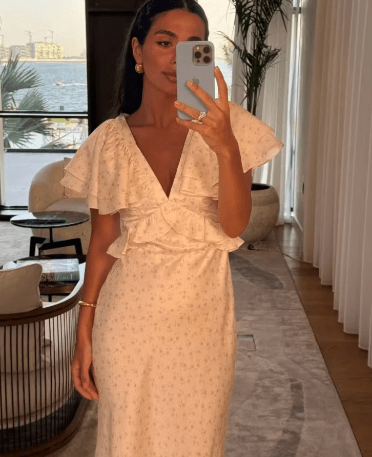 Vestido midi com mangas de folhos Taylor