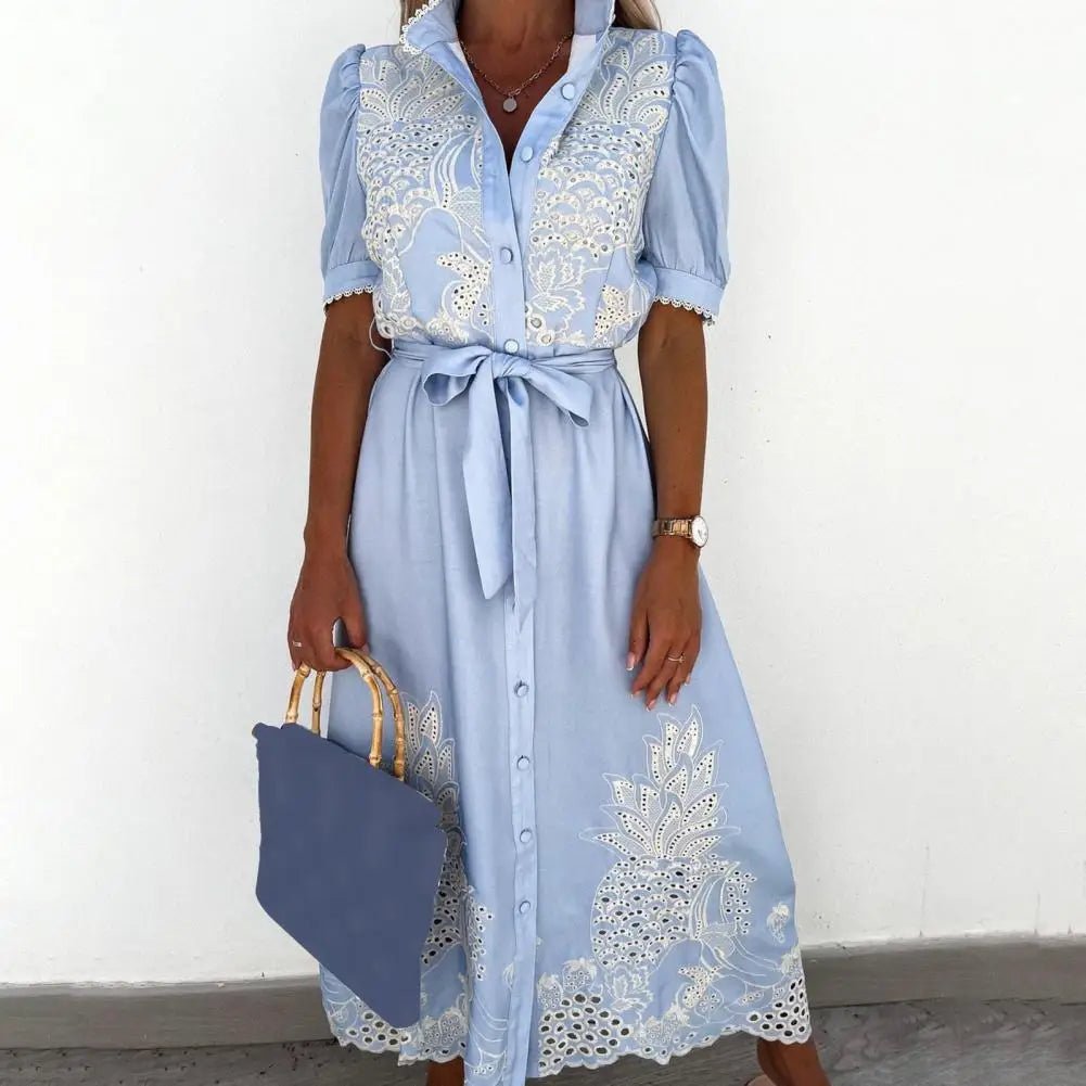 Vestido comprido Theresa de renda bordada com cordões