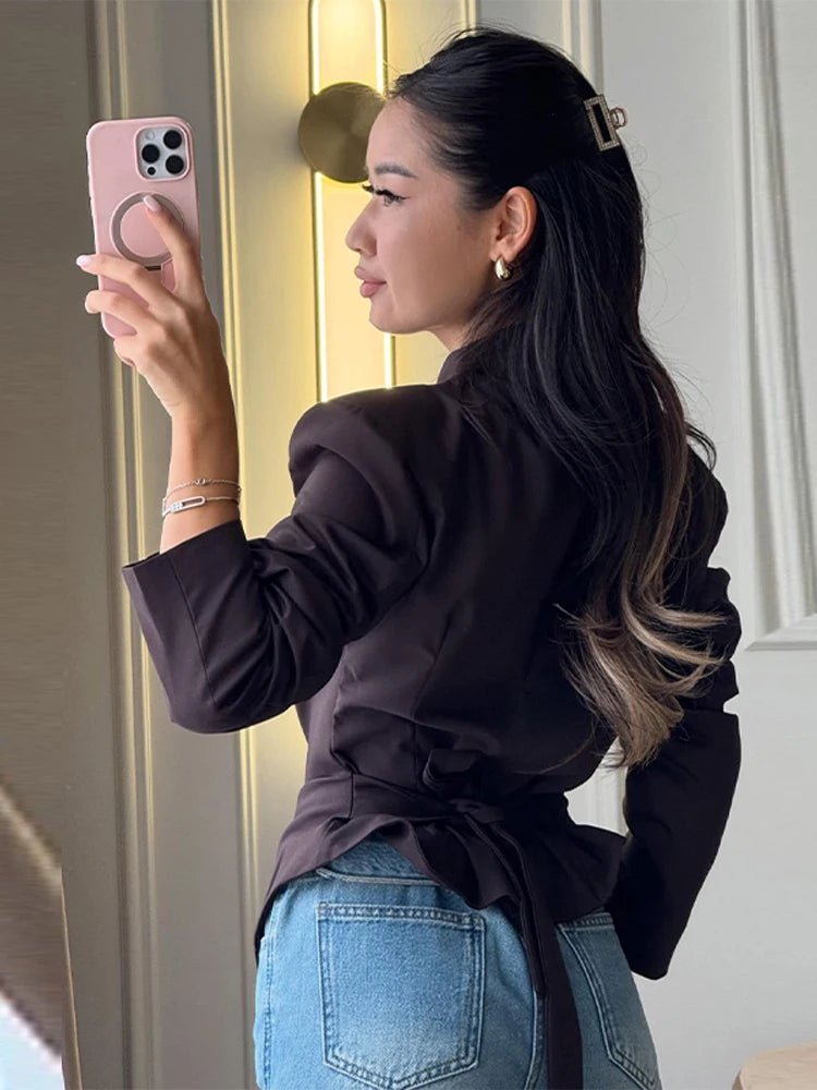 Blazer cintado com ombros estruturados Tricia