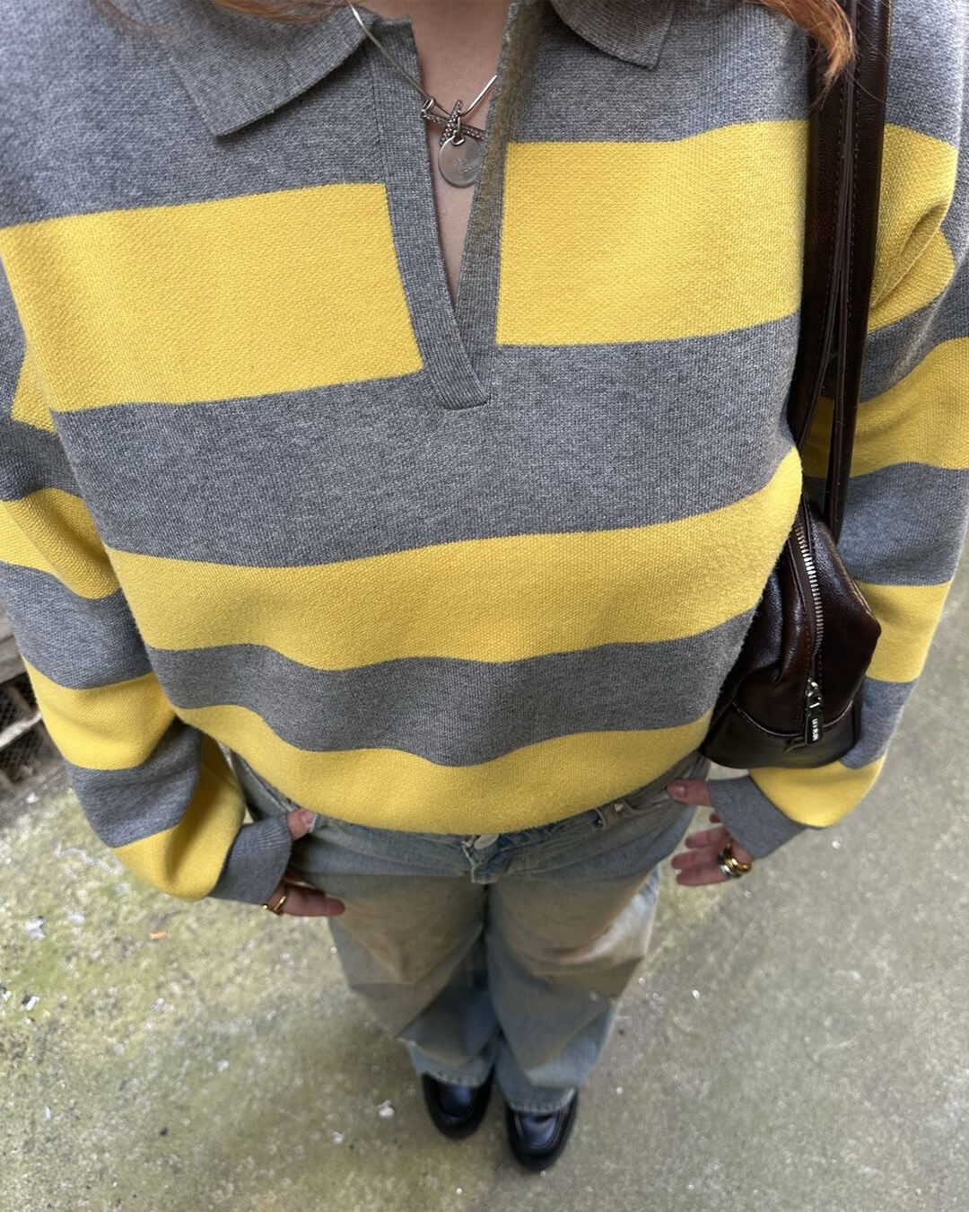 Camisola de malha às riscas com decote em V Una
