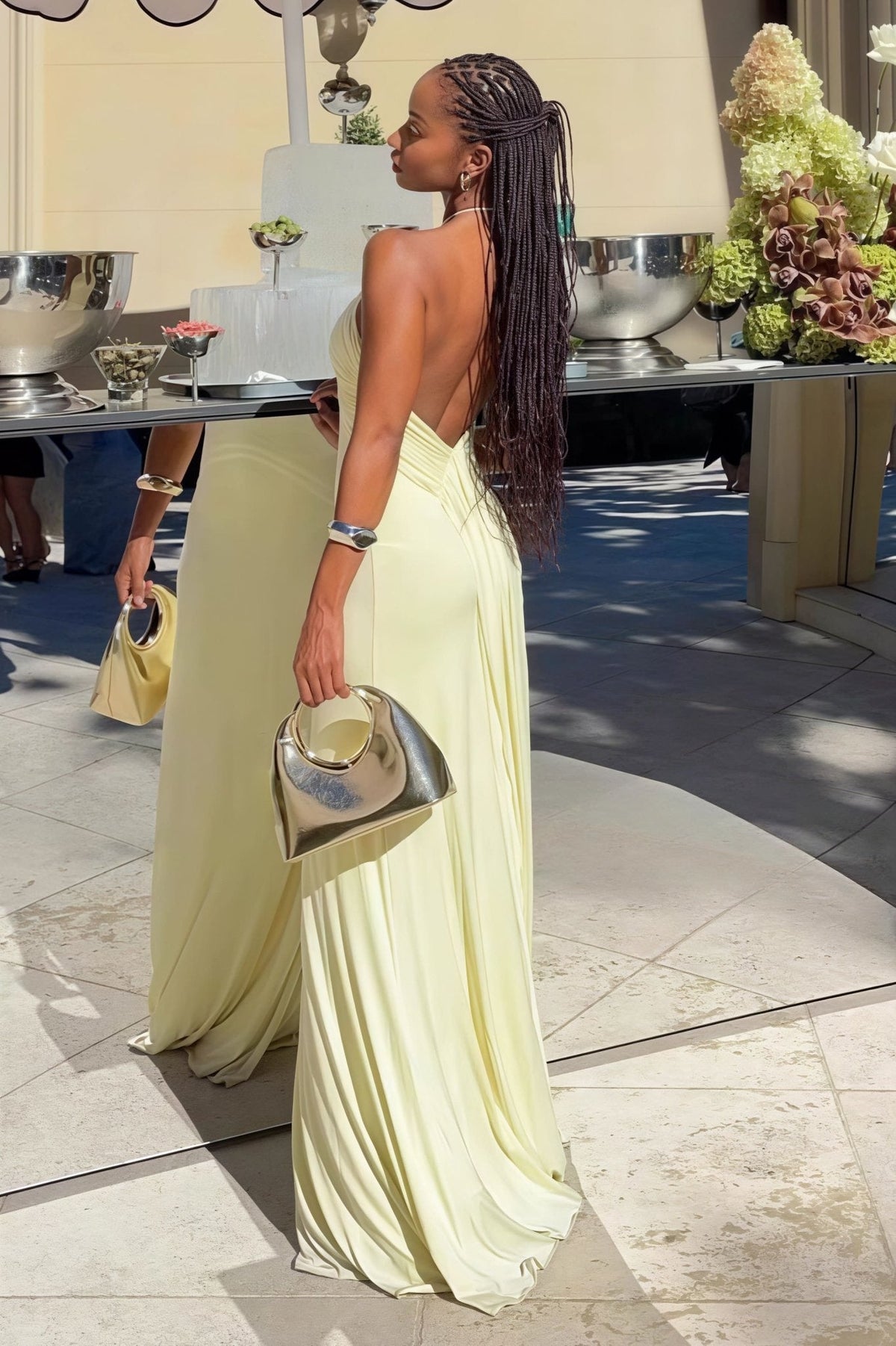 Vestido comprido sereia de decote halter Valentina