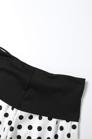 Conjunto cropped Verity com decote halter e padrão às bolinhas