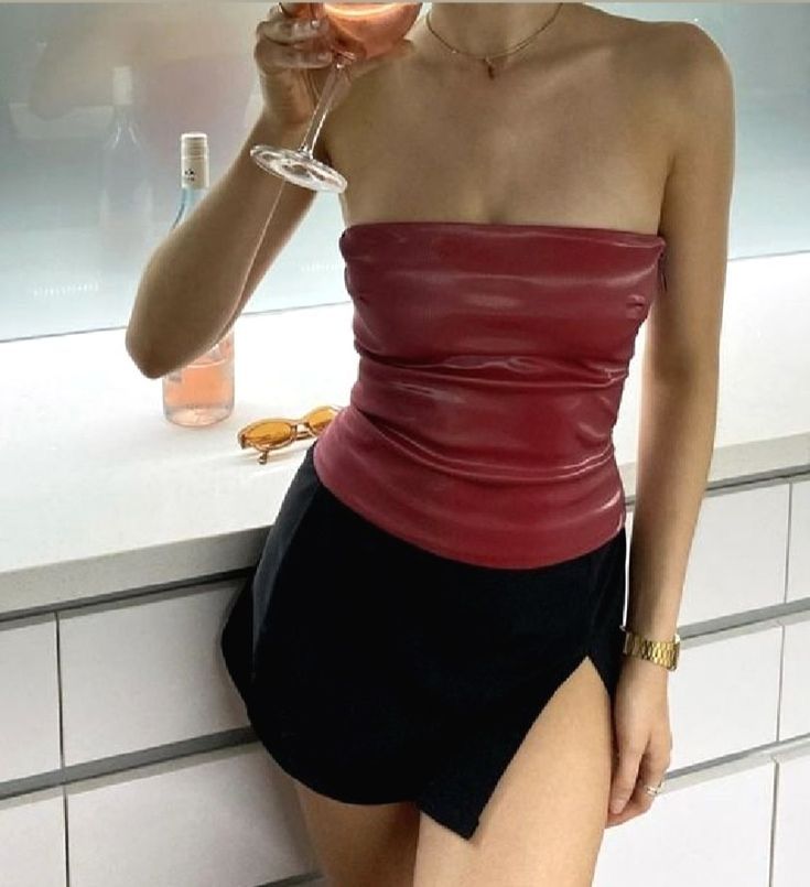 Top de pele sintética Yassi