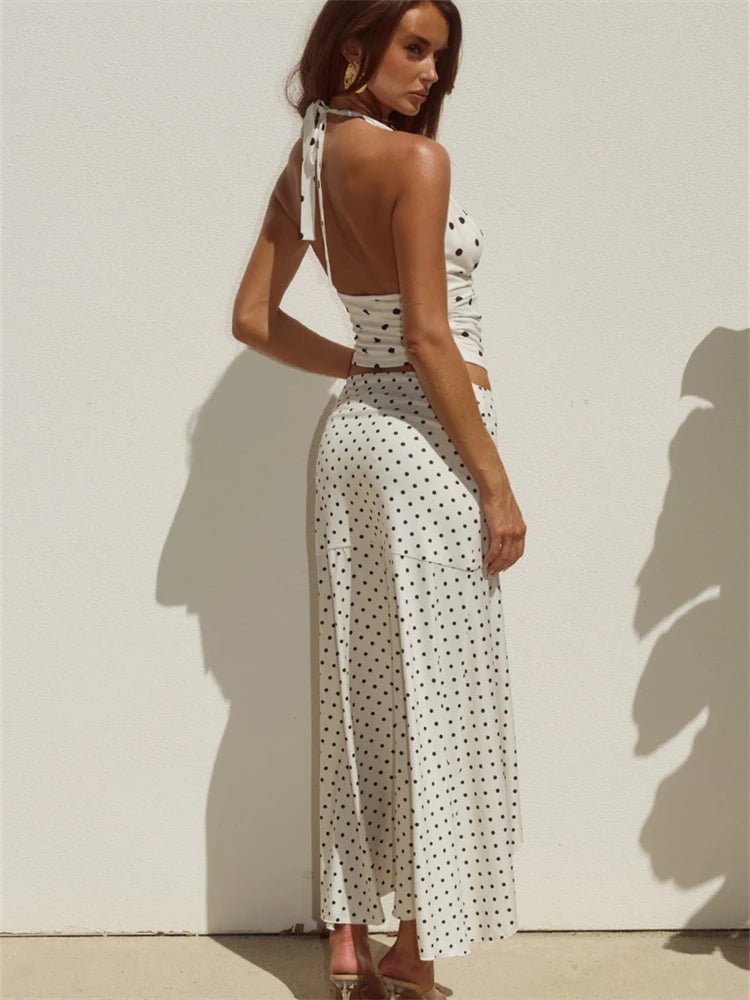 Conjunto de duas peças com padrão de bolinhas e decote halter Yui