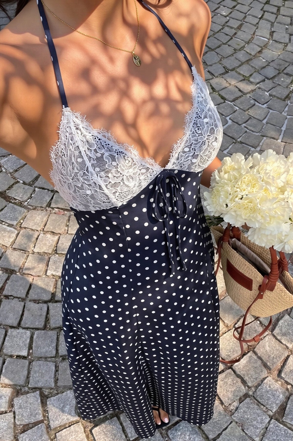 Vestido comprido de decote halter às bolinhas Zoe