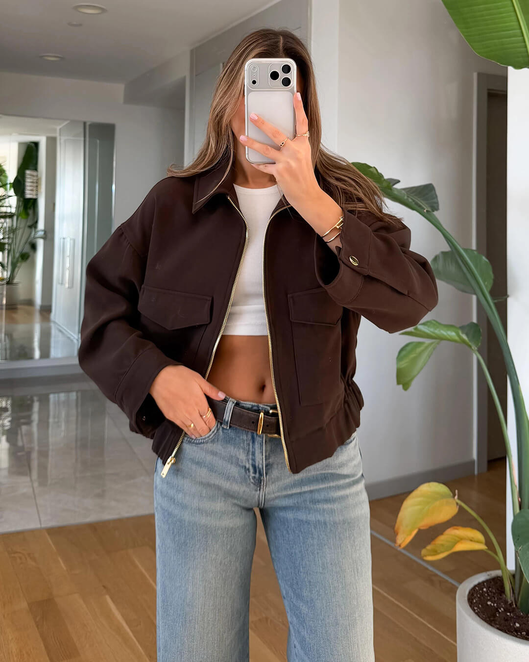 Casaco Zoey com fecho e bolsos
